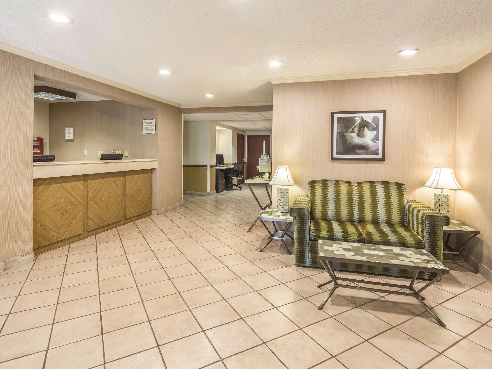 La Quinta Inn & Suites By Wyndham Jacksonville Mandarin Экстерьер фото