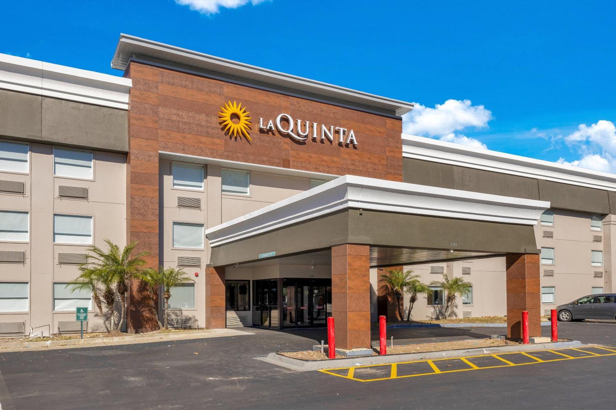 La Quinta Inn & Suites By Wyndham Jacksonville Mandarin Экстерьер фото