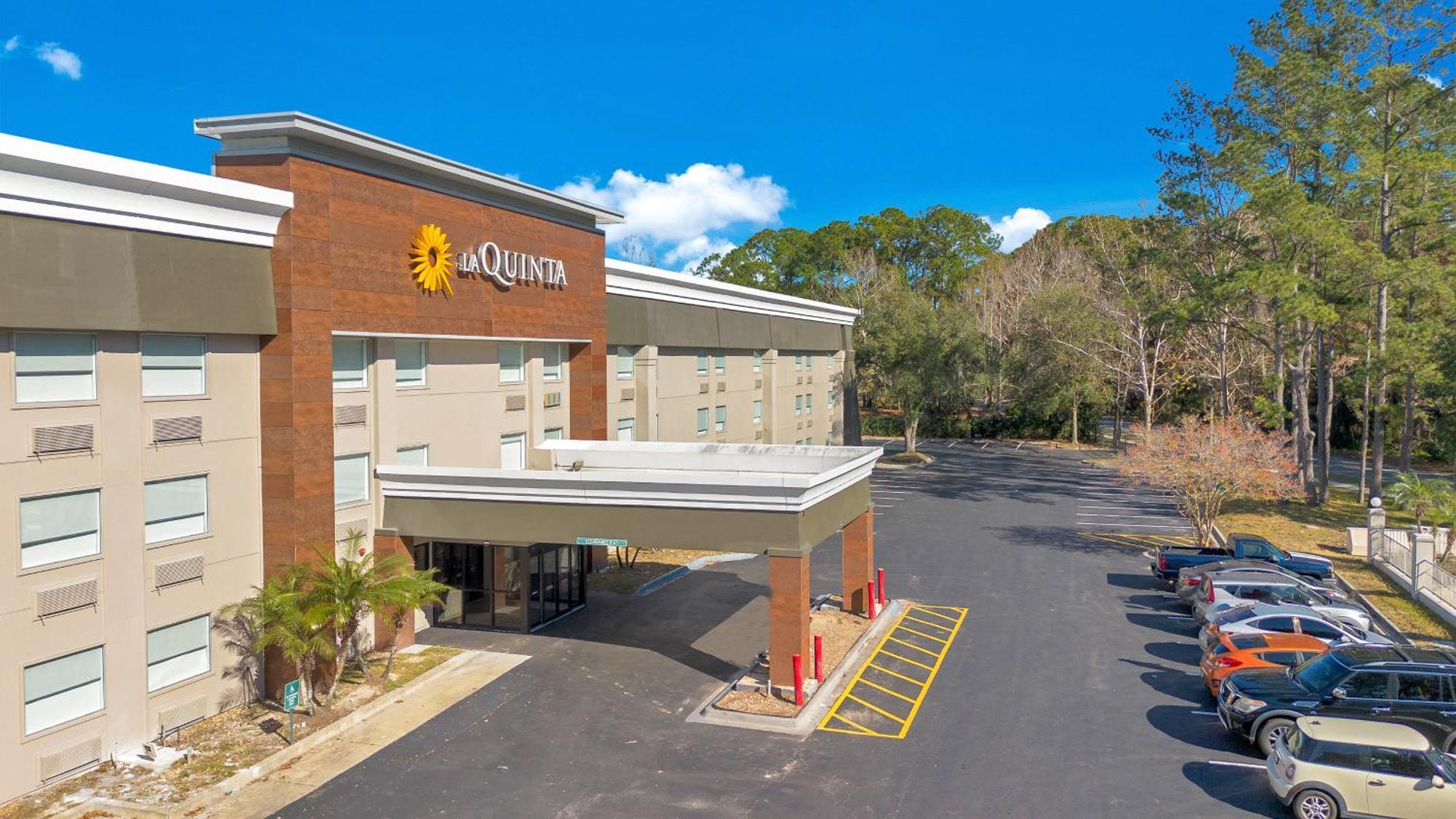 La Quinta Inn & Suites By Wyndham Jacksonville Mandarin Экстерьер фото